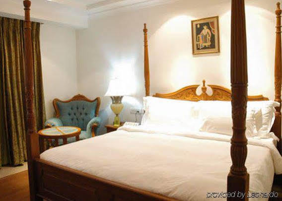 Shravanthi Sarovar Portico Bangalore Exterior photo